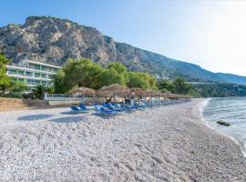 SUN HOTEL KINETA Beach Front，位于基内塔的酒店