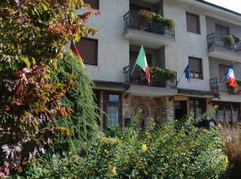 三颗星酒店，位于恩特拉奎的酒店