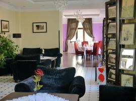 Hotel Stacja Nad Kwisą,，位于希隆斯克地区格雷富夫的酒店