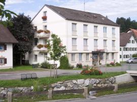 Gästehaus an der Peitnach-Hotel Zum Dragoner，位于派廷格的住宿加早餐旅馆