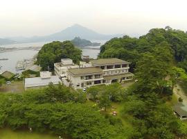 若狭高浜 海幸と絶景風呂 城山荘，位于Takahama的酒店