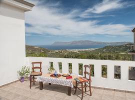 House with view in Kissamos，位于基萨莫斯的海滩短租房