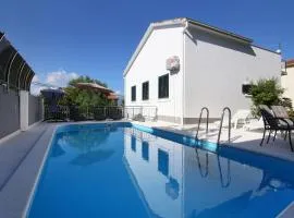 Luxury House with Pool