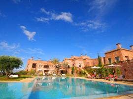Kasbah Agounsane Hotel & Spa，位于乌鲁卡的酒店