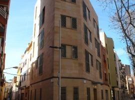 兰布拉旅馆，位于圣博伊德约布雷格Sant Boi de Llobregat Museum附近的酒店