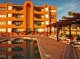 Sunrock Hotel & Suites，位于卡波圣卢卡斯的酒店