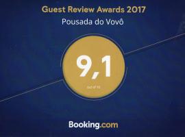Pousada do Vovô，位于Fronteira的宾馆