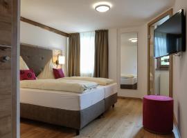 爱鹏加斯霍夫祖尔波斯特宾馆，位于沙特瓦尔德的浪漫度假酒店
