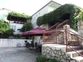 Apartmani Kolenić，位于奥瑞比克的酒店