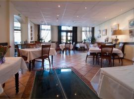 LES SIRES DE SEMUR，位于Sail-sous-Couzan的酒店