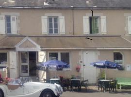 Chambres d'hotes La Chaumiere，位于Coulonges的酒店