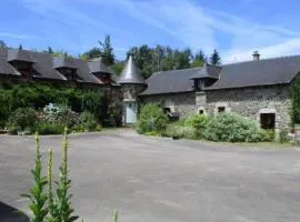 Le Petit Chateau