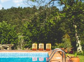 Out of Town，位于Castelo de Paiva的酒店