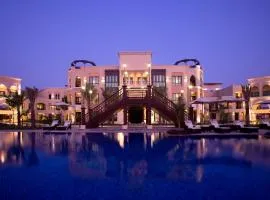 Shangri-La Hotel Apartments Qaryat Al Beri