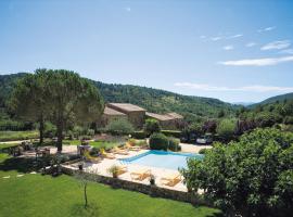 Logis Hôtel Restaurant Le Chêne Vert，位于Rocher的酒店