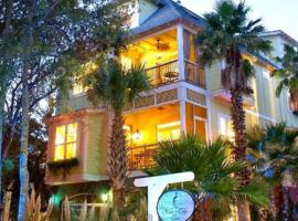 Water's Edge Inn - Adults Only，位于富丽海滩富丽海滩附近的酒店