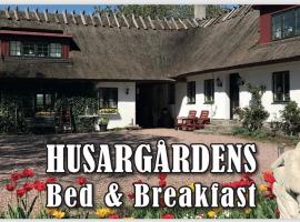 Husargårdens Bed & Breakfast，位于Sjöbo的酒店