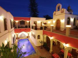 卡萨萨尤拉画廊＆SPA大酒店，位于Sayula的酒店