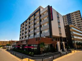 Grand Park Hotel The Luxueux Minami Kashiwa，位于柏市的酒店