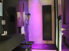 Muro Torto suite - Struttura sanificata giornalmente con ozono e prodotti specifici conformi al Decalogo del Ministero Salute - Personale sottoposto a test sierologico periodicamente，位于福贾的酒店