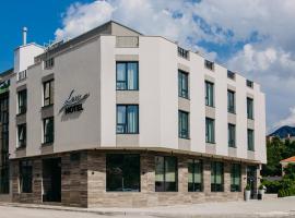 Hotel Leva - Vratsa，位于Vratsa的酒店