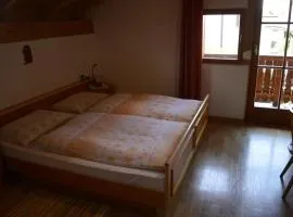 Hof am Brunnen Mansarde