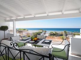 Coral Apts - Hotelia Hospitality Group，位于依拉佩特拉的酒店