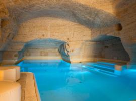 Aquatio Cave Luxury Hotel & SPA，位于马泰拉的酒店