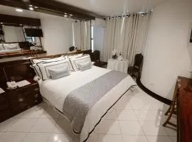 阿雷纳尔酒店
