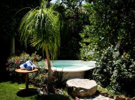 天堂精品酒店及酒廊，位于马利纳尔科的酒店