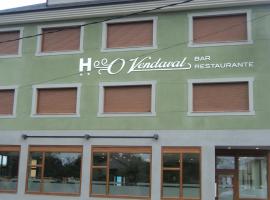 O Vendaval Hostal Restaurante，位于巴雷罗斯的酒店
