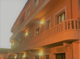 Hotel Tamanaco，位于艾利亚德亚罗萨的酒店