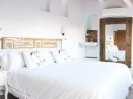 PINTORES ROOMS Apartamentos Turísticos