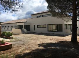 Hôtel Restaurant Mas del Gall，位于Castelnou的酒店
