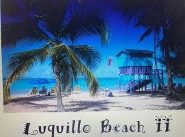 Luquillo Beach Vacation，位于卢基约的乡村别墅