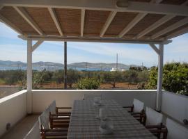 Villa Kampos Paros，位于普恩达的酒店