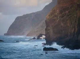 CASAS MARE , Ponta Delgada, Madeira