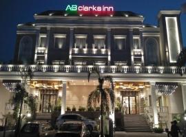 AB Clarks Inn Jalandhar，位于贾朗达尔贾朗达尔火车站附近的酒店