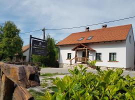Brandy House Hedonica，位于Otruševec的度假屋