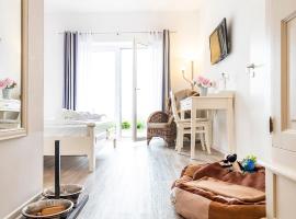 Hotel, Restaurant, Café Pharisäerhof - Nordseeurlaub mit Hund，位于北滩岛的酒店