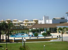 Casa 450m2 Laguna Internacional，位于拉古纳的酒店