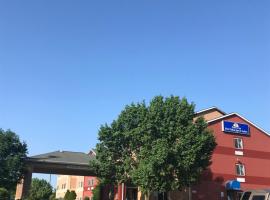 圣查尔斯美国最有价值旅馆，位于圣查尔斯的酒店