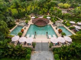 The Royal Corin Thermal Water Spa & Resort - Adults Only，位于福尔图纳的酒店