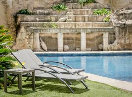 Exe Cunit Suites & Spa，位于库尼特的酒店