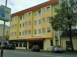 Stadthotel Deutsch Wagram，位于Deutsch-Wagram的酒店