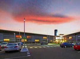 Quality Hotel Hobart Airport，位于Hobart的酒店