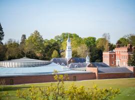 Hinxton Hall Hotel and Conference Centre，位于辛克斯顿的酒店