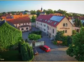 Hotel "Pension Marlis"