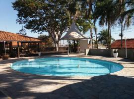 Angatu Hotel，位于Osvaldo Cruz的酒店