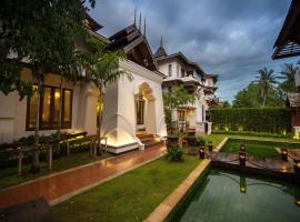 Shinnabhura Historic Boutique Hotel，位于彭世洛的酒店